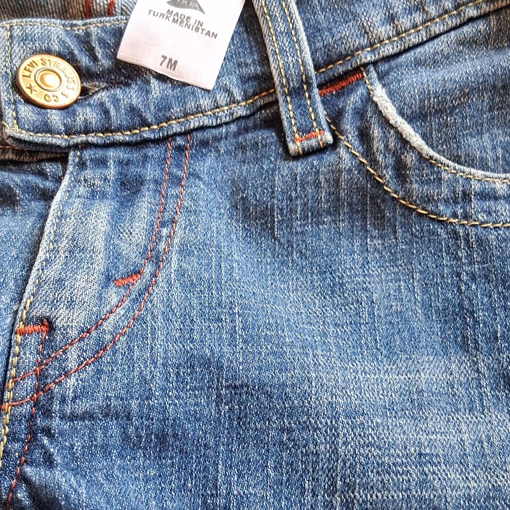 Mid Wash Straight-Leg Denim Jeans - Picture 13 of 13